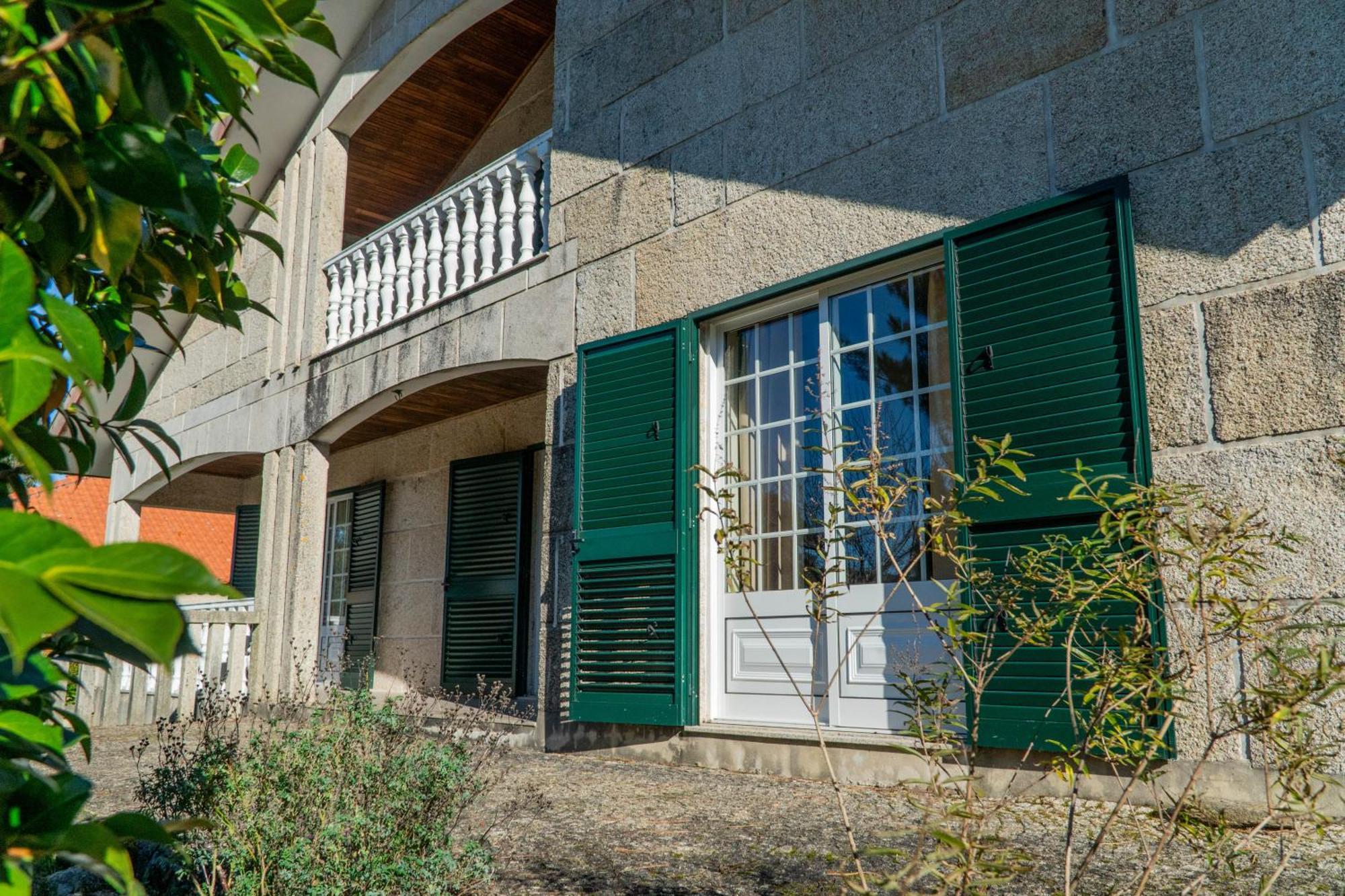 Casa Da Barragem - Ninho Das Aguias Venda Nova  ภายนอก รูปภาพ