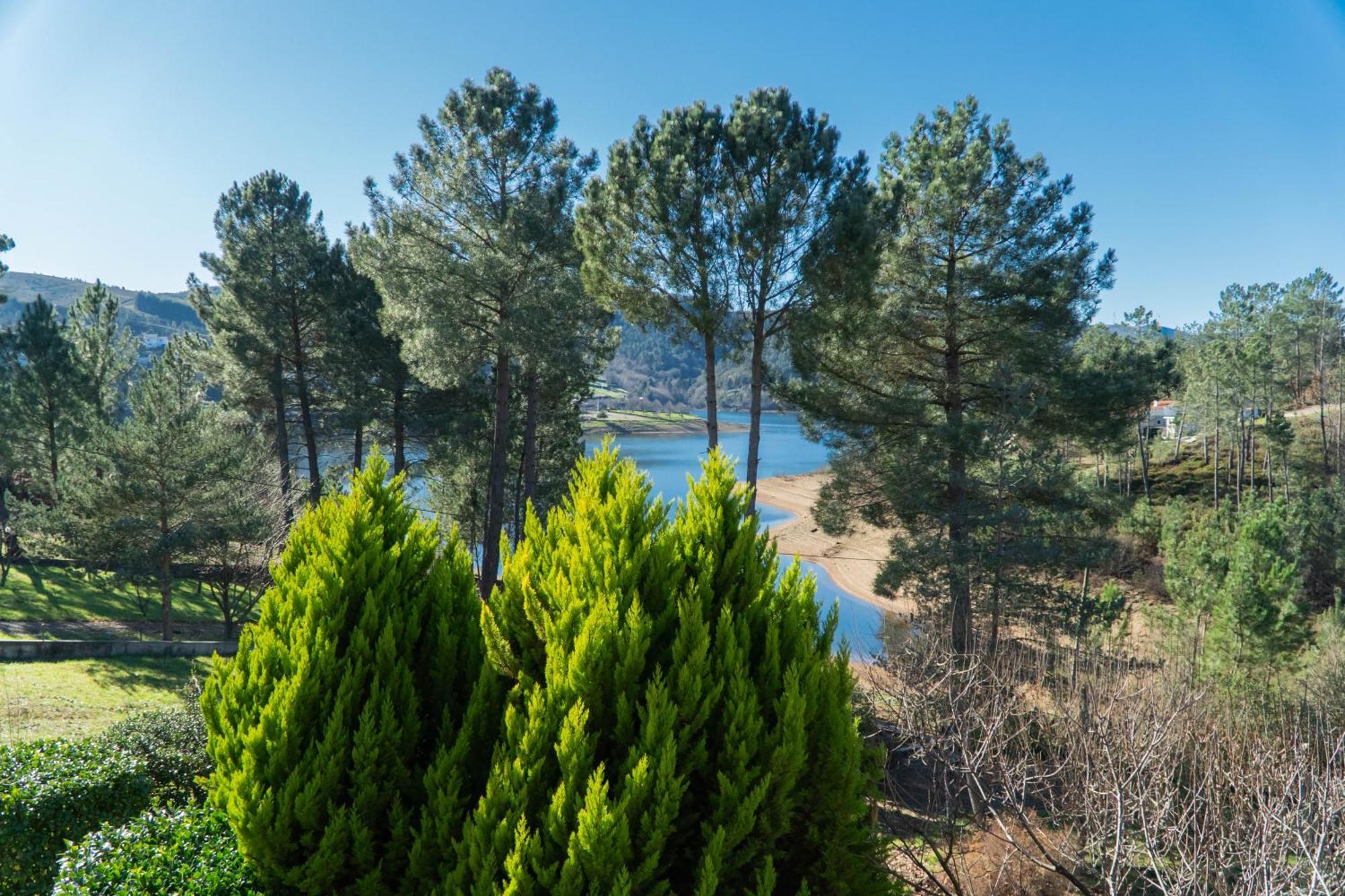 Casa Da Barragem - Ninho Das Aguias Venda Nova  ภายนอก รูปภาพ